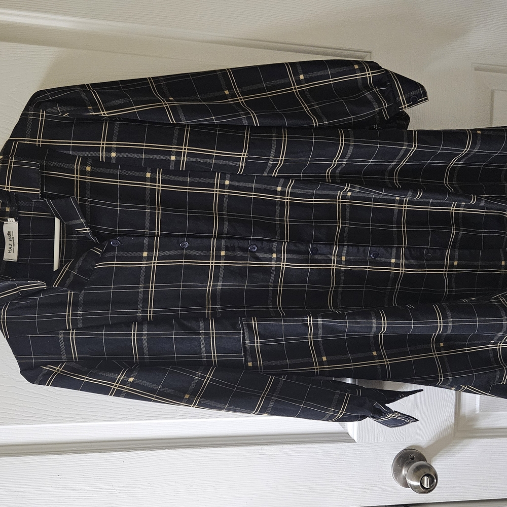 Zara Black Plaid Button-Up Shirt